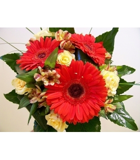 Bukiet kwiatów nr B002