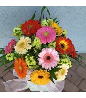 Kompozycja kwiatów FLOWER BOX nr K008 (kolor i kształt pudełka jest przykładowy i zależy od tego, jakim w danym dniu dysponuje kwiaciarnia)