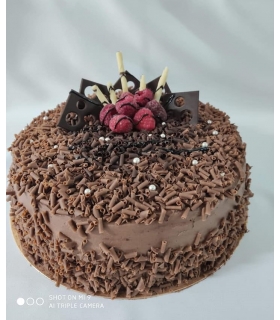 Czarny Las - tort czekoladowy z wiśnią nr U007 (krem czekoladowy mascarpone, wiśnie, likier amaretto) - 12 PORCJI