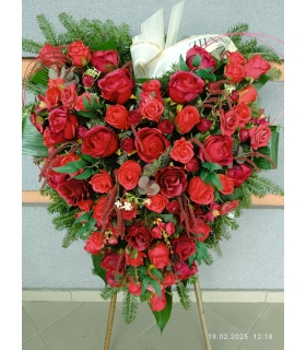 Wieniec pogrzebowy w kształcie serca nr P032 [kwiaty żywe]