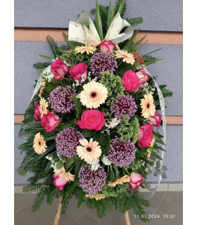 Wieniec z kwiatów żywych nr P035